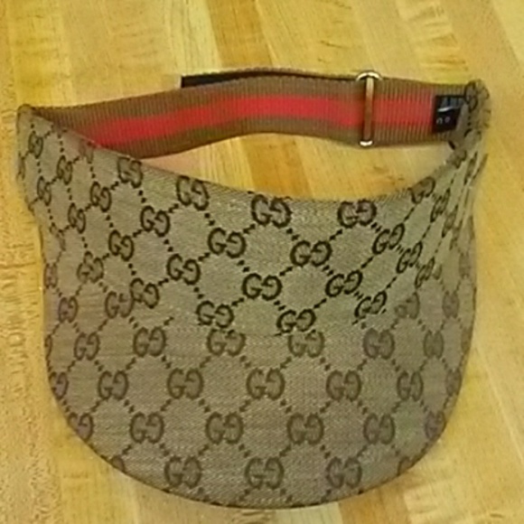 Authentic Gucci Monogram GG Web Sun Visor - Picture 1 of 3